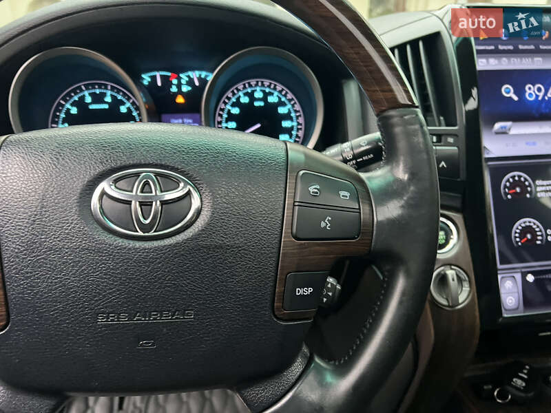 Внедорожник / Кроссовер Toyota Land Cruiser 2008 в Киеве