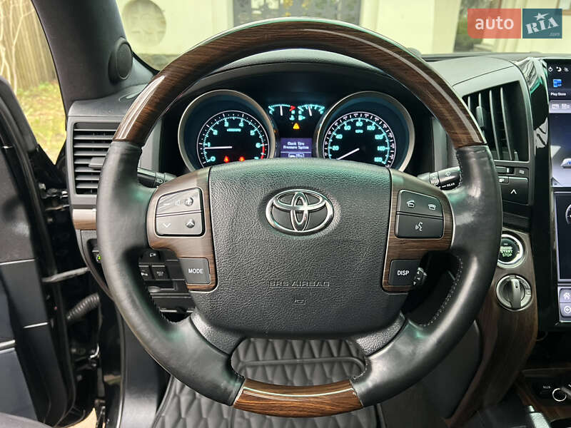 Внедорожник / Кроссовер Toyota Land Cruiser 2008 в Киеве