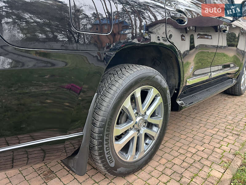 Внедорожник / Кроссовер Toyota Land Cruiser 2008 в Киеве