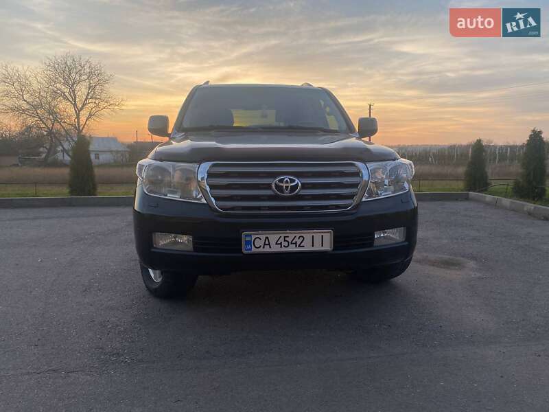 Toyota Land Cruiser 2011 Toyota Land Cruiser 2011