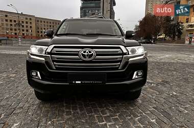 Внедорожник / Кроссовер Toyota Land Cruiser 2019 в Харькове