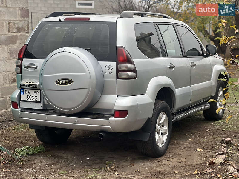 Внедорожник / Кроссовер Toyota Land Cruiser 2004 в Каменском фото 8 Внедорожник / Кроссовер Toyota Land Cruiser 2004 в Каменском