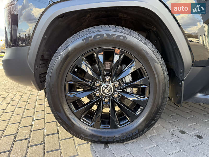 Внедорожник / Кроссовер Toyota Land Cruiser 2022 в Харькове