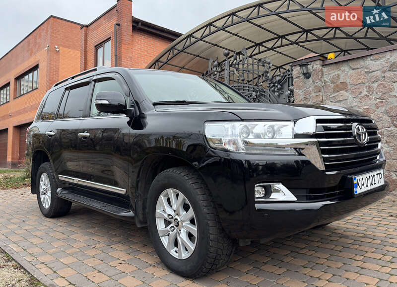 Внедорожник / Кроссовер Toyota Land Cruiser 2019 в Киеве
