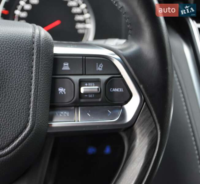 Позашляховик / Кросовер Toyota Land Cruiser 2023 в Одесі фото 39 Позашляховик / Кросовер Toyota Land Cruiser 2023 в Одесі