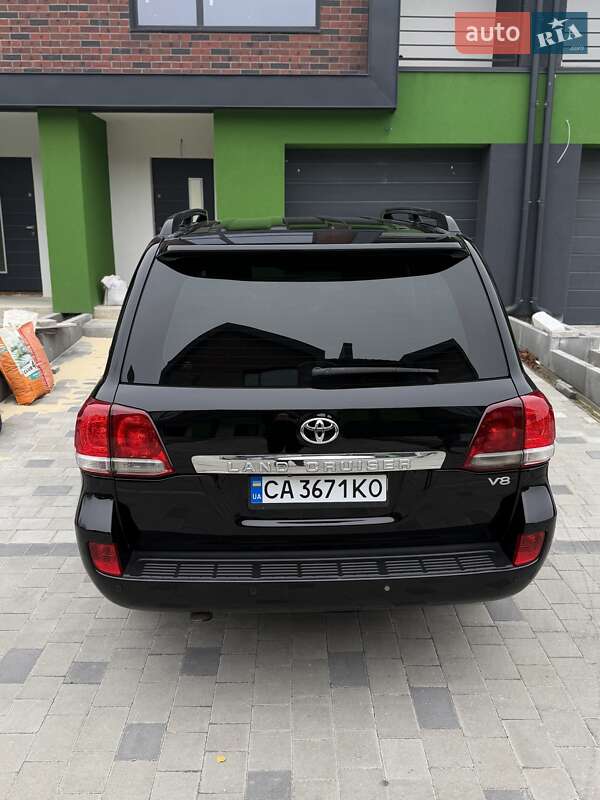 Внедорожник / Кроссовер Toyota Land Cruiser 2008 в Тернополе