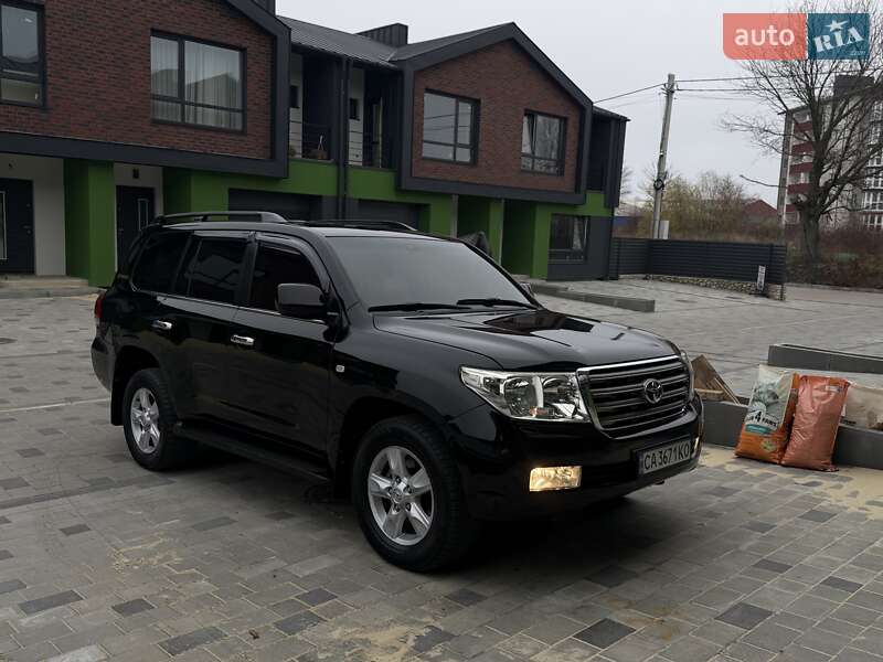 Внедорожник / Кроссовер Toyota Land Cruiser 2008 в Тернополе