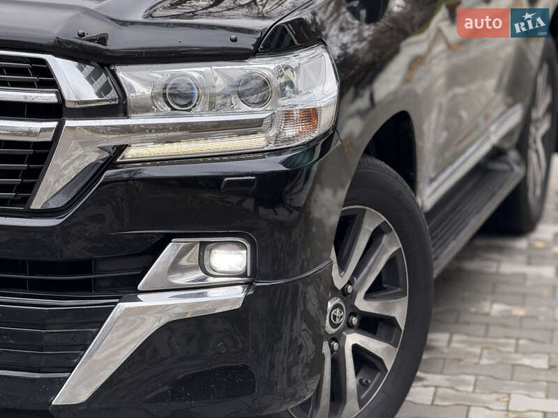 Внедорожник / Кроссовер Toyota Land Cruiser 2016 в Тернополе