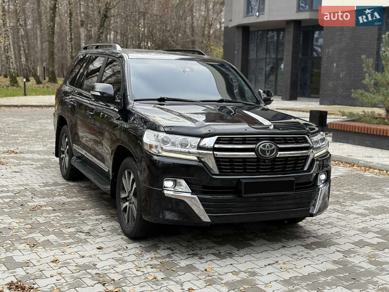 Внедорожник / Кроссовер Toyota Land Cruiser 2016 в Тернополе