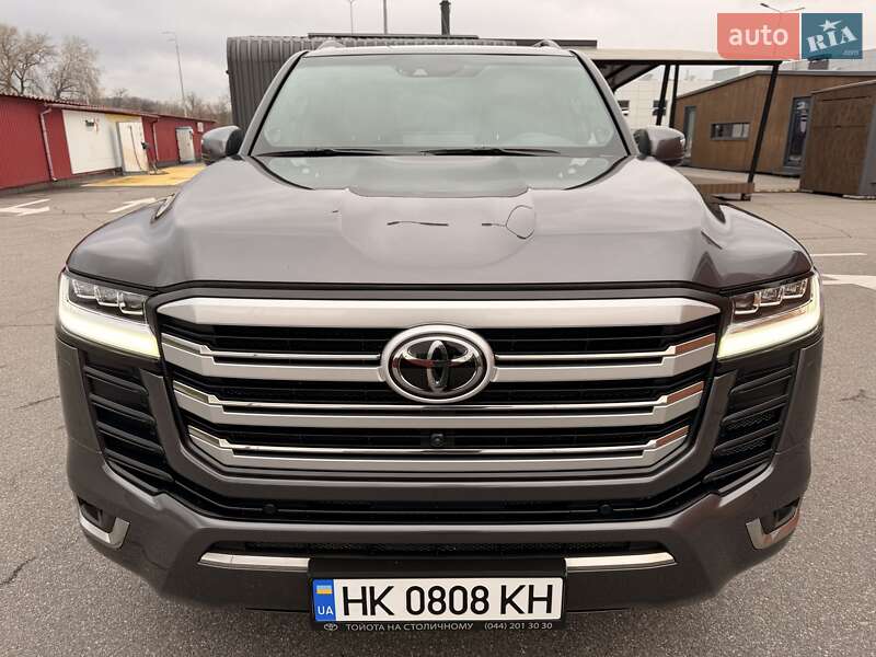 Внедорожник / Кроссовер Toyota Land Cruiser 2023 в Киеве