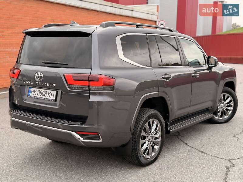 Внедорожник / Кроссовер Toyota Land Cruiser 2023 в Киеве