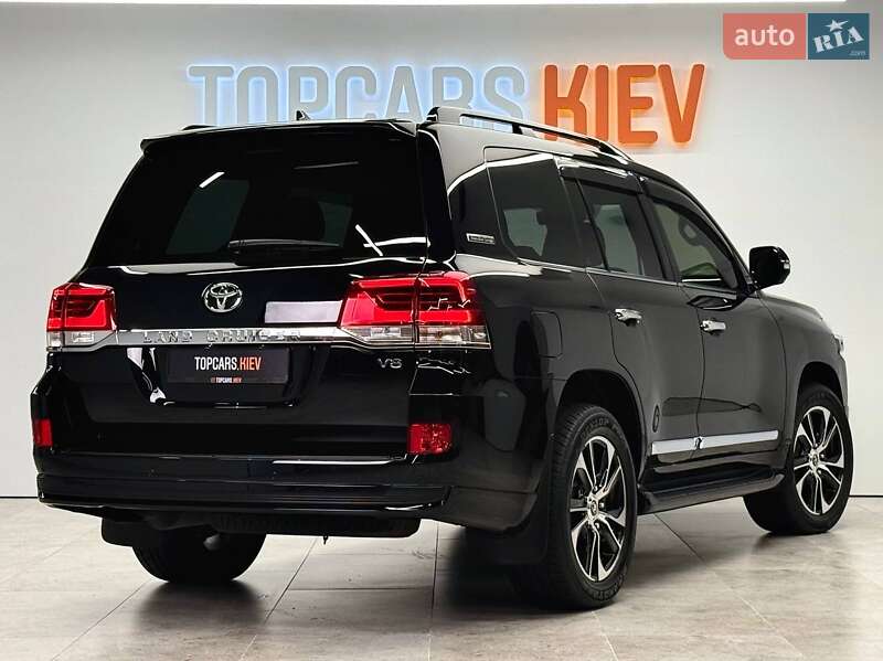 Внедорожник / Кроссовер Toyota Land Cruiser 2020 в Киеве