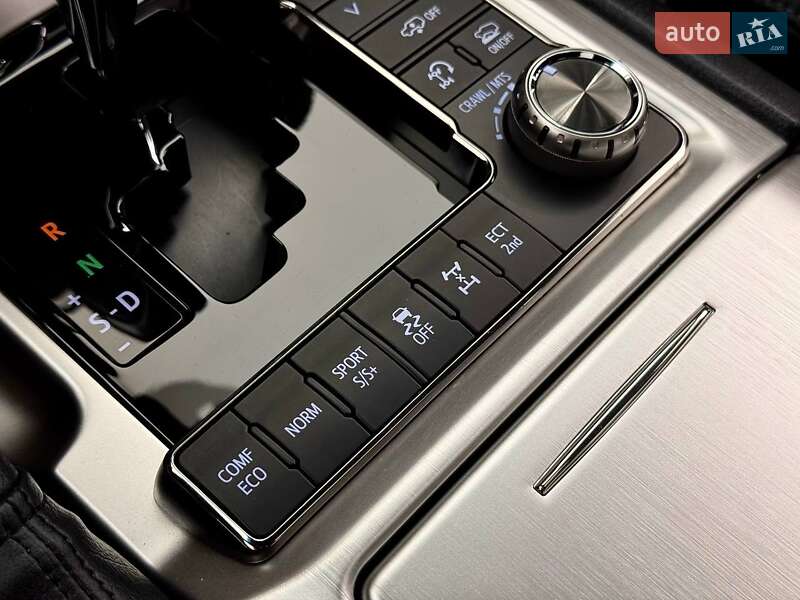 Внедорожник / Кроссовер Toyota Land Cruiser 2020 в Киеве