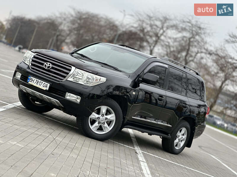 Внедорожник / Кроссовер Toyota Land Cruiser 2010 в Одессе фото 7 Внедорожник / Кроссовер Toyota Land Cruiser 2010 в Одессе