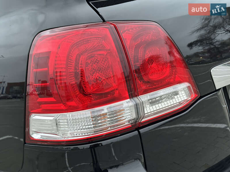 Внедорожник / Кроссовер Toyota Land Cruiser 2010 в Одессе фото 23 Внедорожник / Кроссовер Toyota Land Cruiser 2010 в Одессе