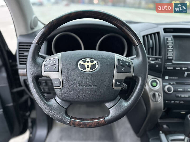 Внедорожник / Кроссовер Toyota Land Cruiser 2010 в Одессе фото 63 Внедорожник / Кроссовер Toyota Land Cruiser 2010 в Одессе
