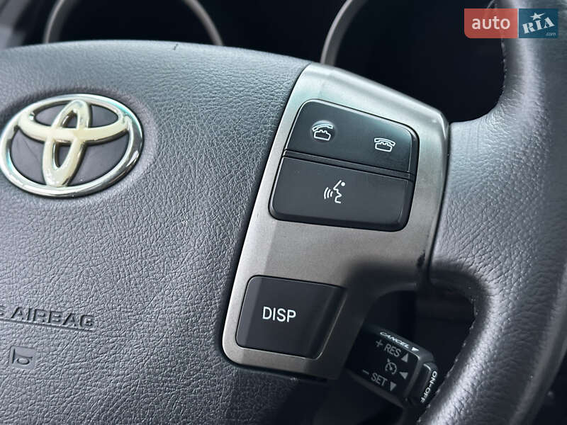 Внедорожник / Кроссовер Toyota Land Cruiser 2010 в Одессе фото 65 Внедорожник / Кроссовер Toyota Land Cruiser 2010 в Одессе