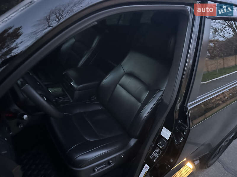 Внедорожник / Кроссовер Toyota Land Cruiser 2008 в Днепре