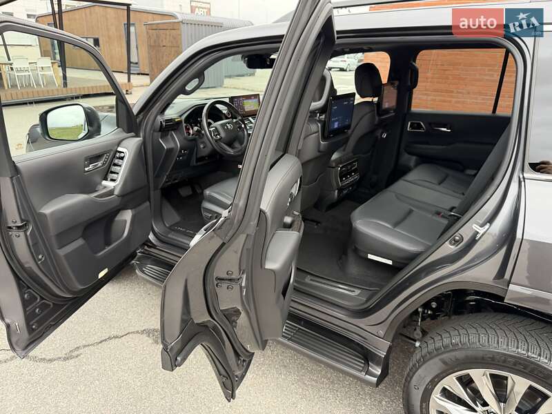Внедорожник / Кроссовер Toyota Land Cruiser 2023 в Киеве
