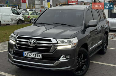 Внедорожник / Кроссовер Toyota Land Cruiser 2010 в Мукачево