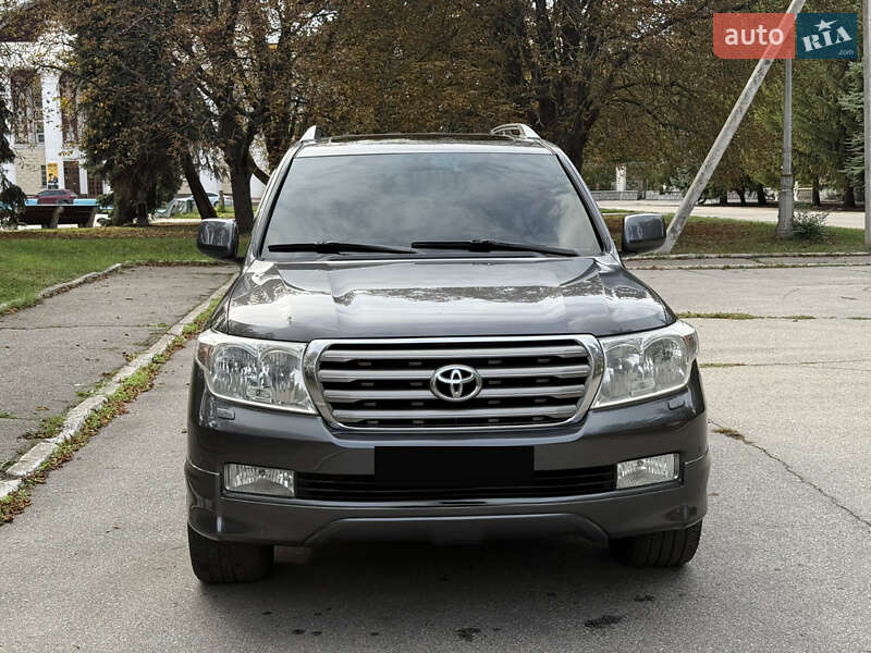 Внедорожник / Кроссовер Toyota Land Cruiser 2011 в Желтых Водах