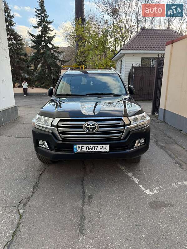 Toyota Land Cruiser 2021