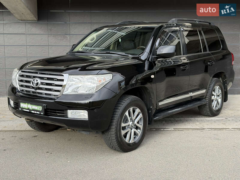 Внедорожник / Кроссовер Toyota Land Cruiser 2010 в Киеве