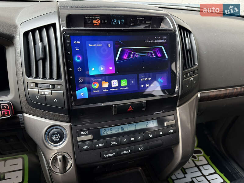 Внедорожник / Кроссовер Toyota Land Cruiser 2010 в Киеве