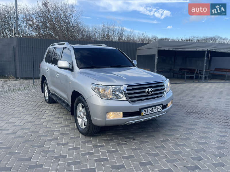 Позашляховик / Кросовер Toyota Land Cruiser 2008 в Полтаві