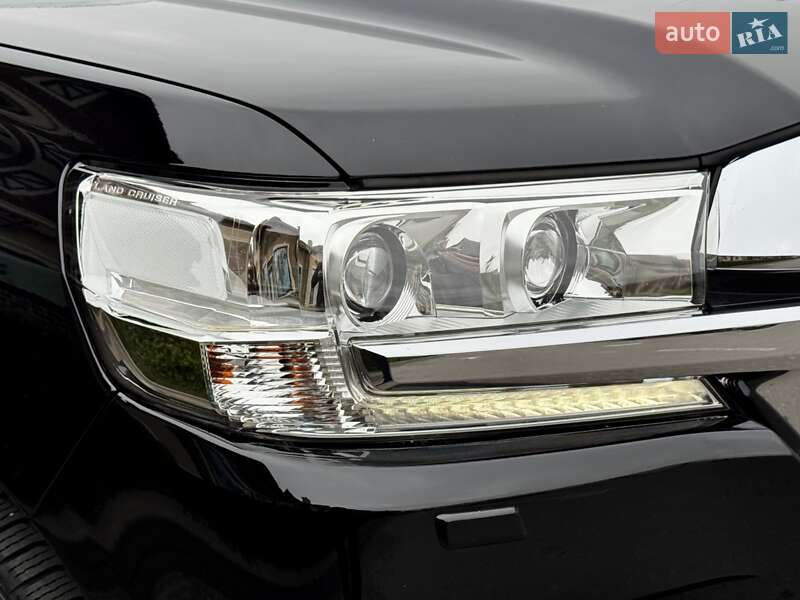 Позашляховик / Кросовер Toyota Land Cruiser 2018 в Києві
