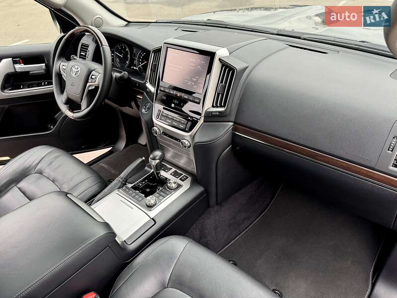 Позашляховик / Кросовер Toyota Land Cruiser 2018 в Києві