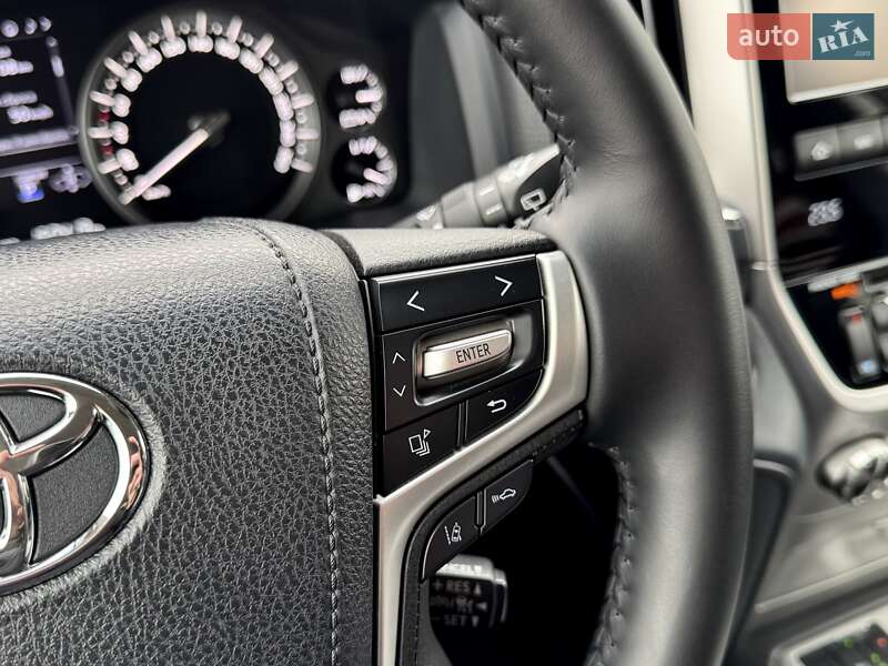 Позашляховик / Кросовер Toyota Land Cruiser 2018 в Києві