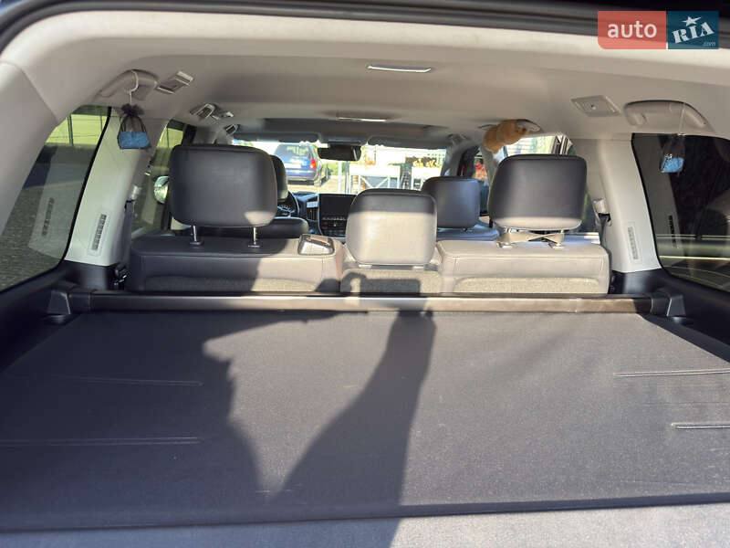 Внедорожник / Кроссовер Toyota Land Cruiser 2020 в Коростышеве