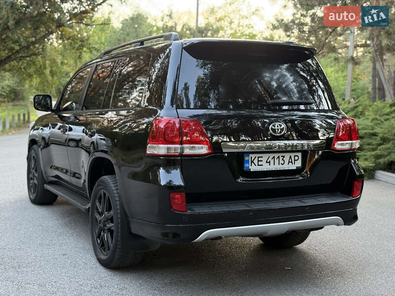 Внедорожник / Кроссовер Toyota Land Cruiser 2007 в Новомосковске фото 6 Внедорожник / Кроссовер Toyota Land Cruiser 2007 в Новомосковске