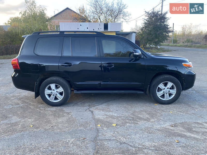 Внедорожник / Кроссовер Toyota Land Cruiser 2013 в Новоукраинке фото 6 Внедорожник / Кроссовер Toyota Land Cruiser 2013 в Новоукраинке