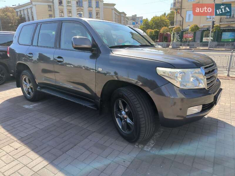 Внедорожник / Кроссовер Toyota Land Cruiser 2008 в Киеве