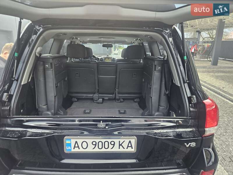 Позашляховик / Кросовер Toyota Land Cruiser 2010 в Добрянському