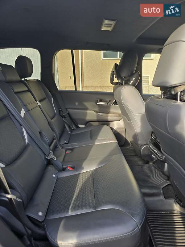 Внедорожник / Кроссовер Toyota Land Cruiser 2021 в Виннице