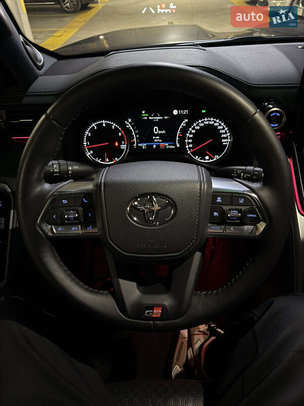 Позашляховик / Кросовер Toyota Land Cruiser 2021 в Києві фото 13 Позашляховик / Кросовер Toyota Land Cruiser 2021 в Києві