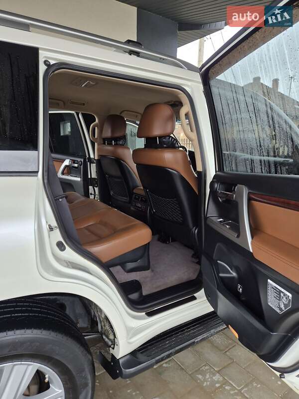 Внедорожник / Кроссовер Toyota Land Cruiser 2014 в Берегово