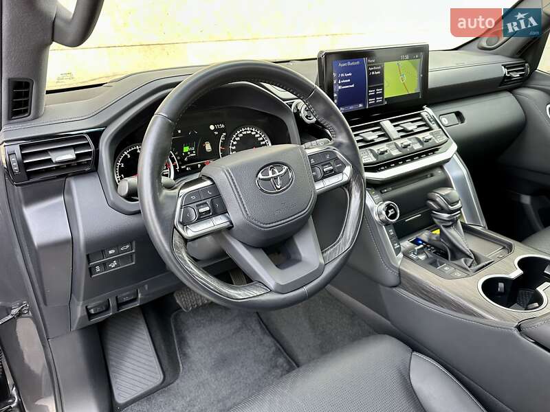 Внедорожник / Кроссовер Toyota Land Cruiser 2021 в Киеве