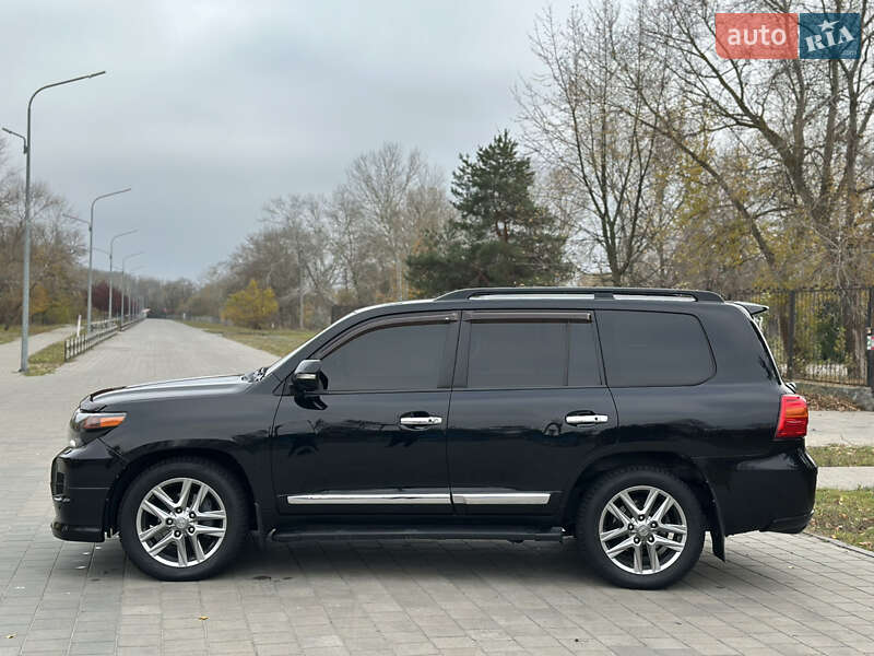 Внедорожник / Кроссовер Toyota Land Cruiser 2012 в Кременчуге