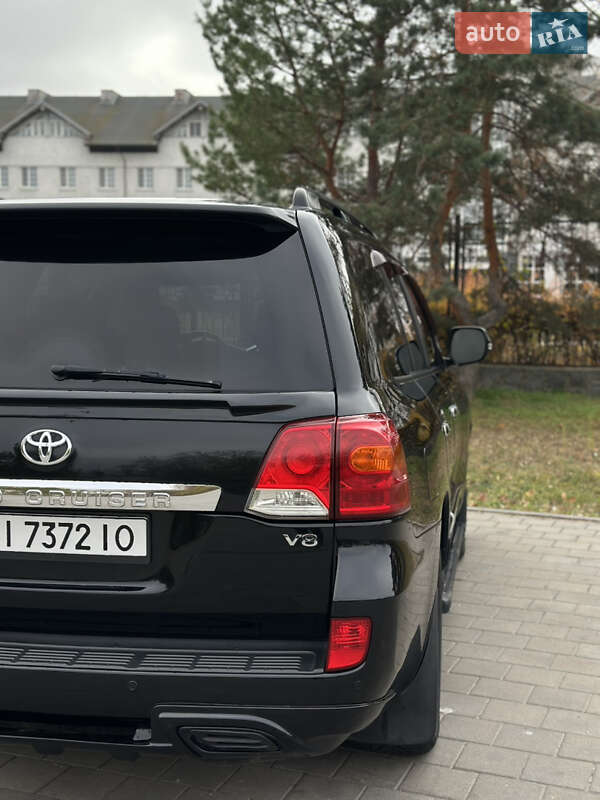 Внедорожник / Кроссовер Toyota Land Cruiser 2012 в Кременчуге