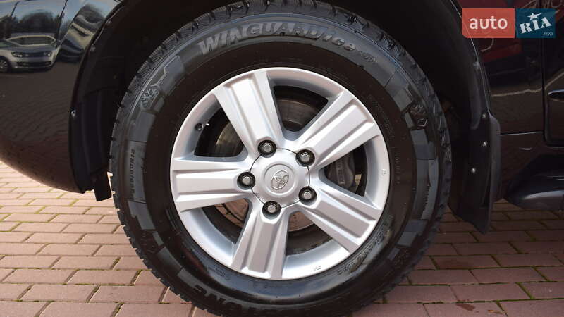 Внедорожник / Кроссовер Toyota Land Cruiser 2014 в Житомире