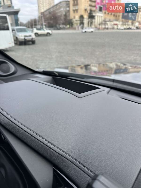 Внедорожник / Кроссовер Toyota Land Cruiser 2023 в Киеве