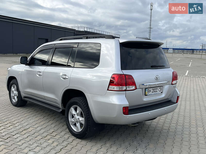 Внедорожник / Кроссовер Toyota Land Cruiser 2008 в Одессе