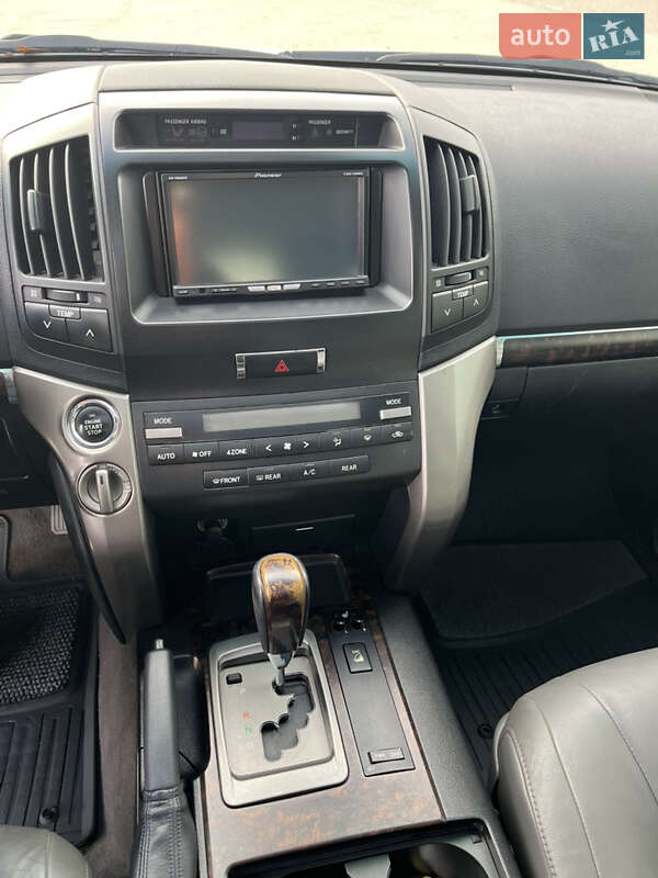 Внедорожник / Кроссовер Toyota Land Cruiser 2008 в Одессе