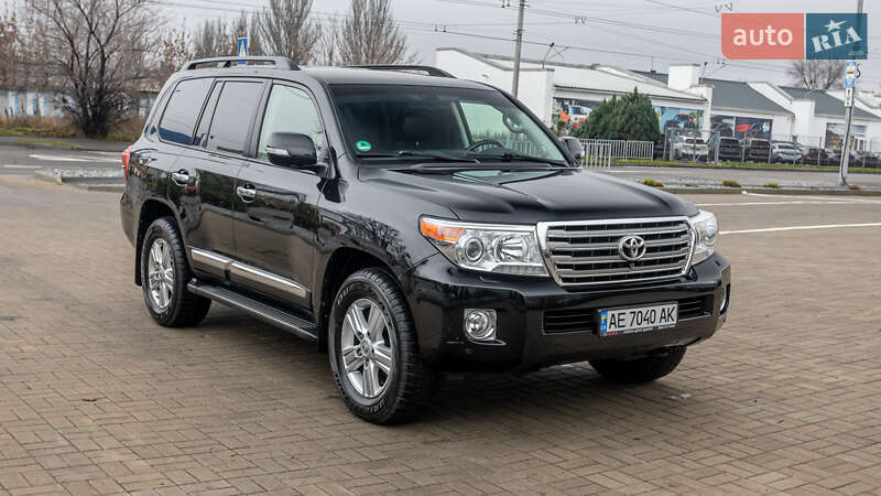 Внедорожник / Кроссовер Toyota Land Cruiser 2014 в Днепре