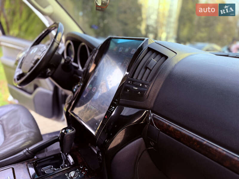 Внедорожник / Кроссовер Toyota Land Cruiser 2008 в Каменец-Подольском