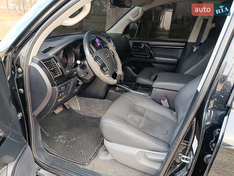Позашляховик / Кросовер Toyota Land Cruiser 2009 в Первомайську фото 9 Позашляховик / Кросовер Toyota Land Cruiser 2009 в Первомайську